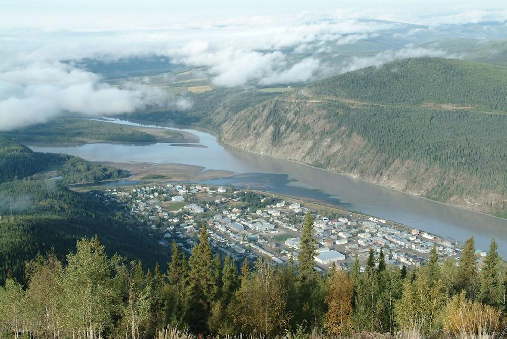 Westmark Inn Dawson City Eksteriør billede